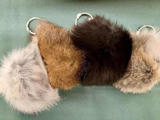 Anhänger Kaninchen, Fuchs oder Lamm – Vielseitiger Spielspaß für deine Katze