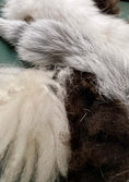 Bild in Galerie-Betrachter laden, Anhänger "Fluffy" – Vielseitiger Spielspaß für Kratzbaum und Katzenangel
