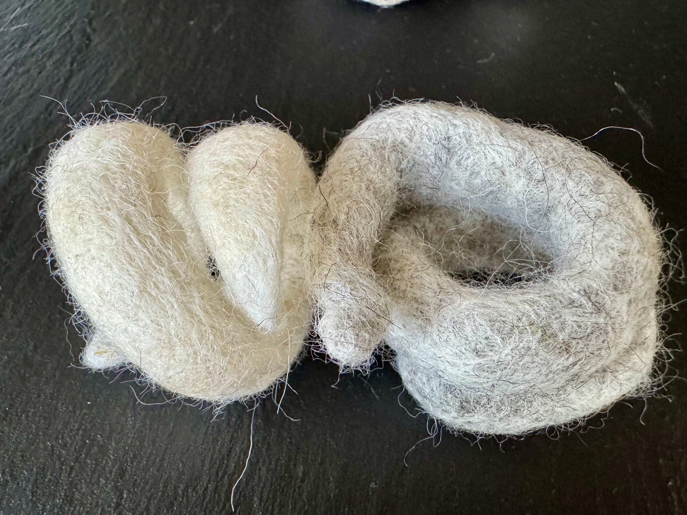Filz Spiralen mit Katzenminze – Wilder Spielspaß für neugierige Fellnasen!
